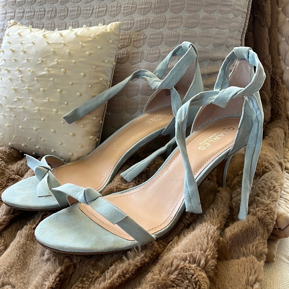 Goth rite light blue suede Charles David - Picture 2 of 5